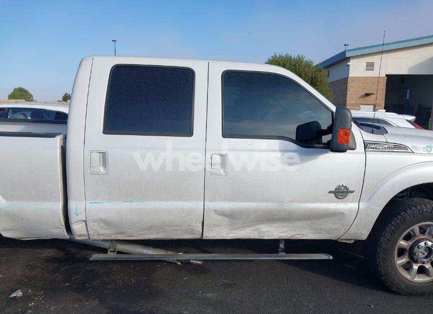 Photo 13 of 2011 Ford F-250 LARIAT (VIN 1FT7W2BT1BEC74961)