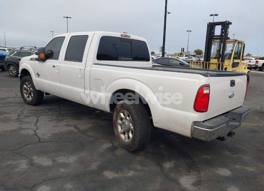 Photo 3 of 2011 Ford F-250 LARIAT (VIN 1FT7W2BT1BEC74961)