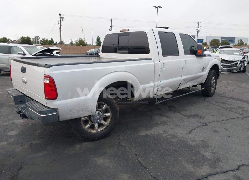 Photo 4 of 2011 Ford F-250 LARIAT (VIN 1FT7W2BT1BEC74961)