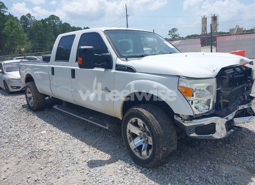 2015 Ford F-250 XL (VIN 1FT7W2BT1FEA02416) main photo