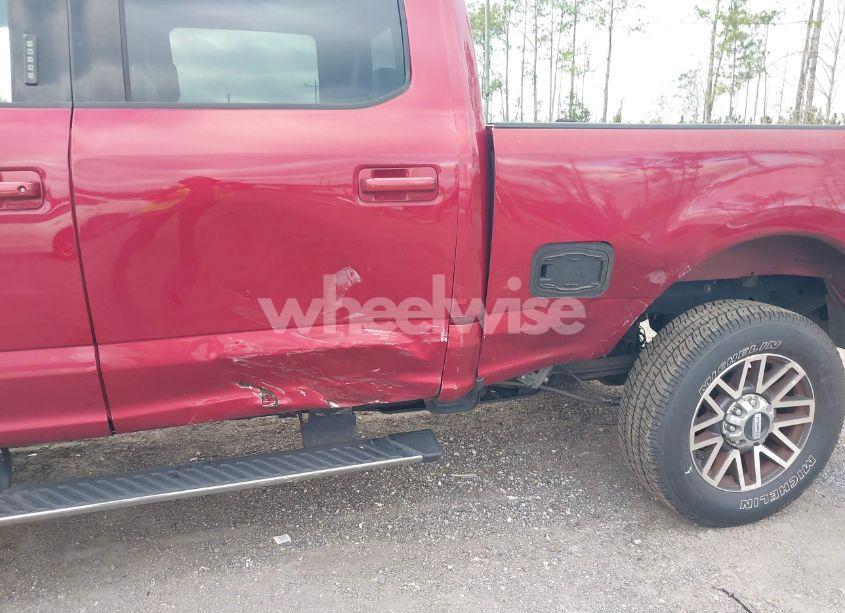 Photo 6 of 2017 Ford F-250 LARIAT (VIN 1FT7W2BT1HED82697)