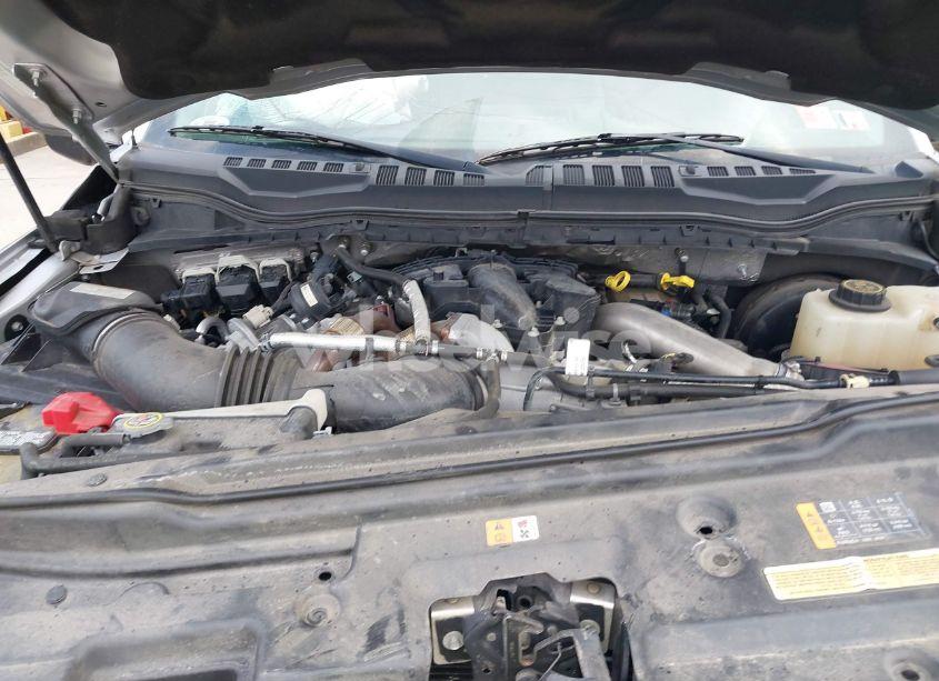 Photo 10 of 2018 Ford F-250 LARIAT (VIN 1FT7W2BT1JEC54725)