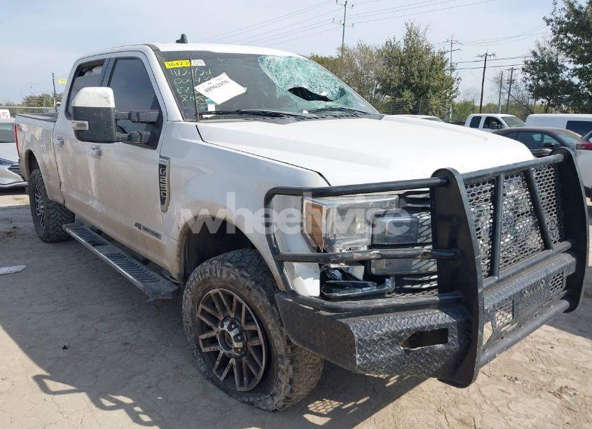 2019 Ford F-250 LARIAT (VIN 1FT7W2BT1KEE73217) main photo