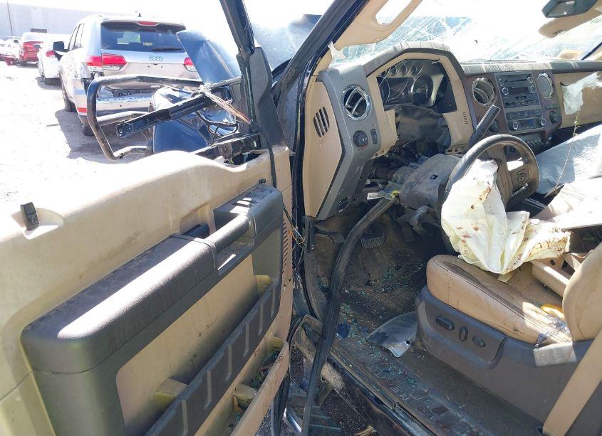 Photo 11 of 2011 Ford F-250 LARIAT (VIN 1FT7W2BT2BED09667)