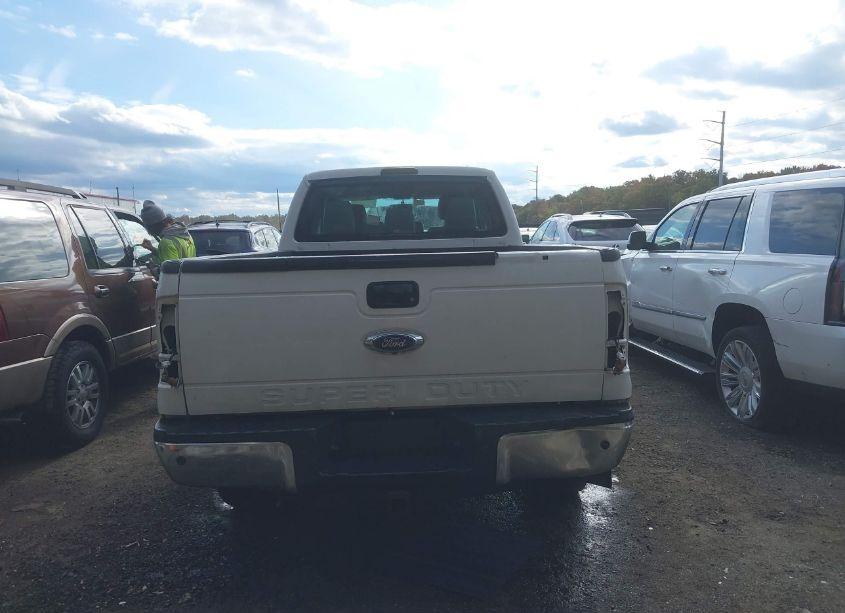 Photo 16 of 2015 Ford F-250 XL (VIN 1FT7W2BT2FEB88600)
