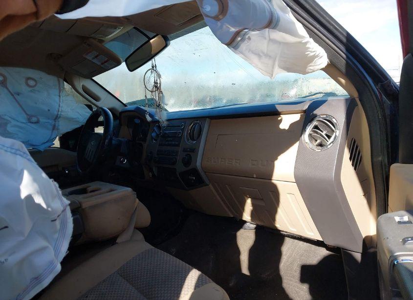 Photo 5 of 2015 Ford F-250 XLT (VIN 1FT7W2BT2FED62925)