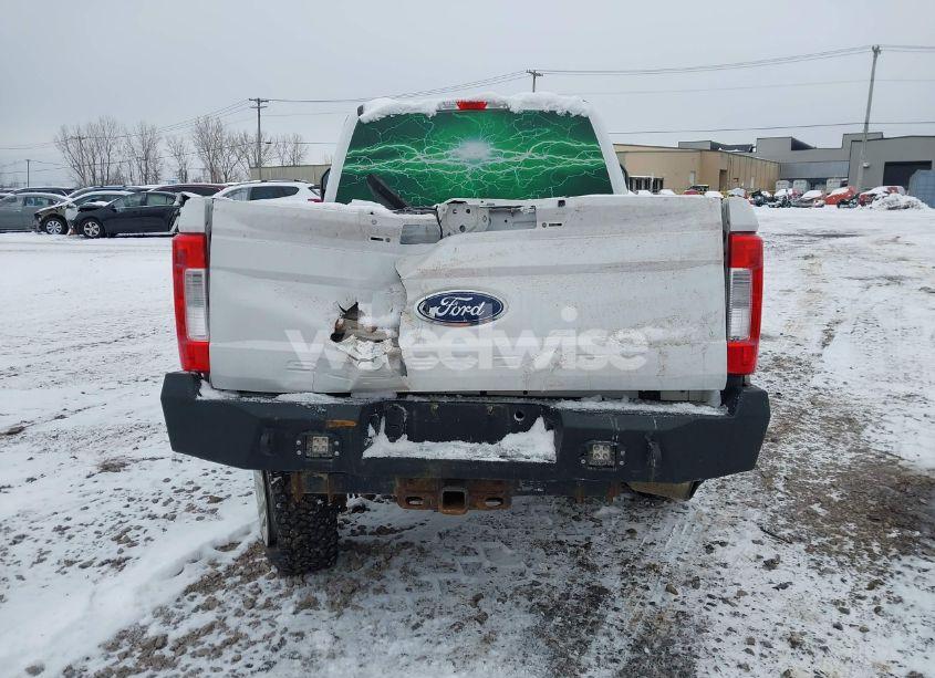 Photo 15 of 2017 Ford F-250 XLT (VIN 1FT7W2BT2HED52429)