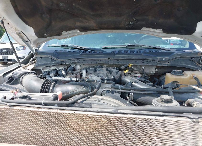 Photo 10 of 2018 Ford F-250 XLT (VIN 1FT7W2BT2JEC44026)