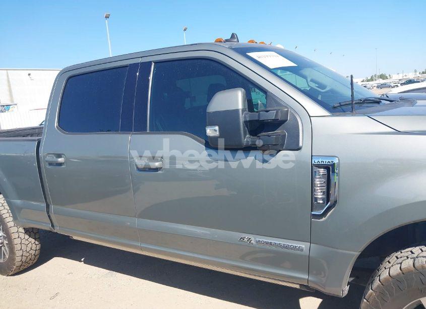 Photo 13 of 2019 Ford F-250 LARIAT (VIN 1FT7W2BT2KEE73338)