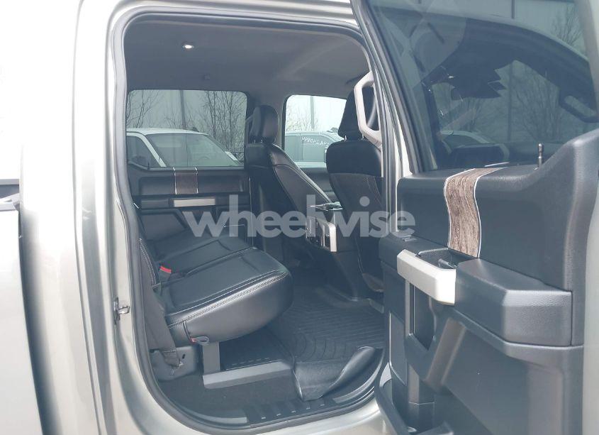 Photo 8 of 2019 Ford F-250 LARIAT (VIN 1FT7W2BT2KEE73338)