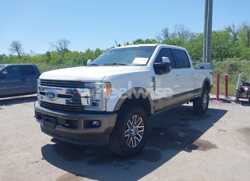 Photo 2 of 2019 Ford F-250 KING RANCH (VIN 1FT7W2BT2KEG32312)