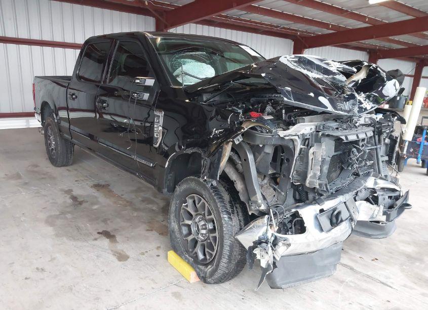 2020 Ford F-250 LARIAT (VIN 1FT7W2BT2LED52567) main photo