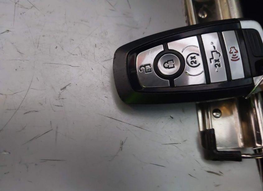 Photo 11 of 2020 Ford F-250 LARIAT (VIN 1FT7W2BT2LED52567)