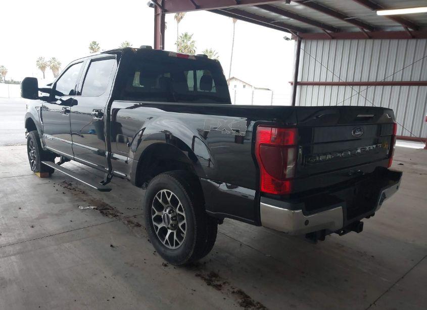Photo 3 of 2020 Ford F-250 LARIAT (VIN 1FT7W2BT2LED52567)