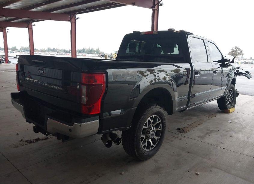 Photo 4 of 2020 Ford F-250 LARIAT (VIN 1FT7W2BT2LED52567)