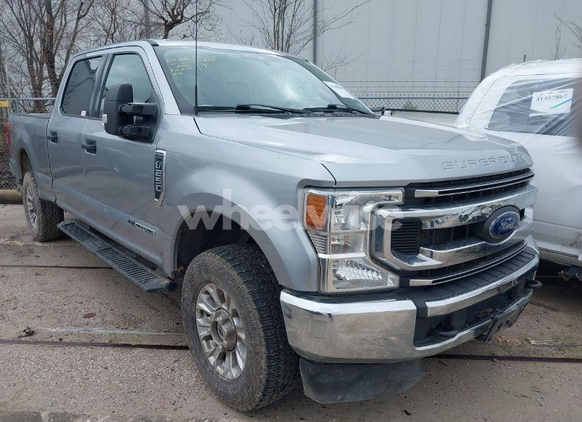 2022 Ford F-250 XLT (VIN 1FT7W2BT2NEE45298) main photo