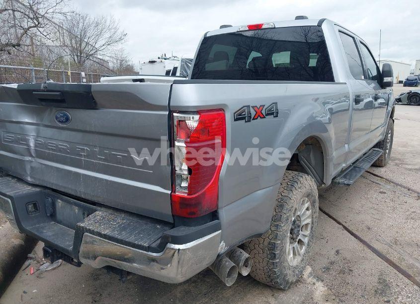 Photo 4 of 2022 Ford F-250 XLT (VIN 1FT7W2BT2NEE45298)