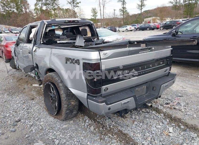 Photo 3 of 2022 Ford F-250 PLATINUM (VIN 1FT7W2BT2NEF01532)