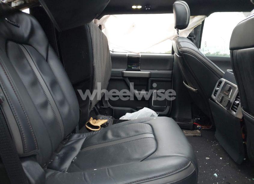 Photo 8 of 2022 Ford F-250 PLATINUM (VIN 1FT7W2BT2NEF01532)