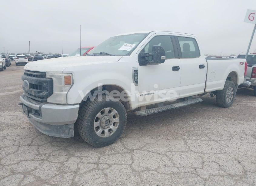 Photo 2 of 2022 Ford F-250 XL (VIN 1FT7W2BT2NEF63559)
