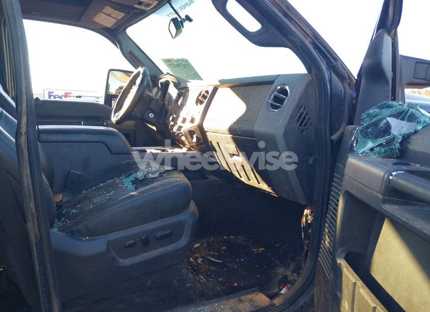 Photo 5 of 2011 Ford F-250 LARIAT (VIN 1FT7W2BT3BEA10639)