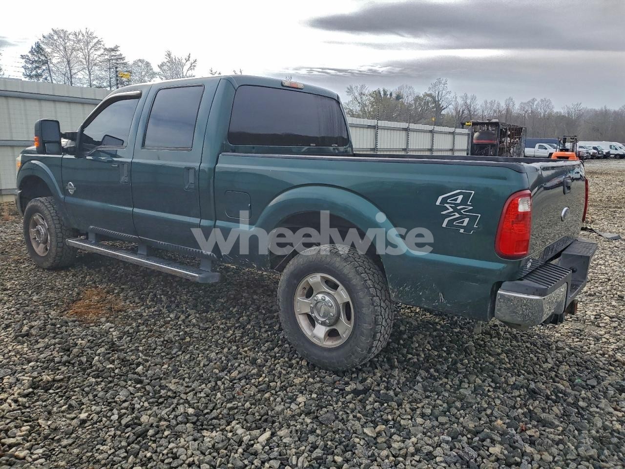 Photo 2 of 2011 FORD F250 SUPER DUTY (VIN 1FT7W2BT3BEB26715)