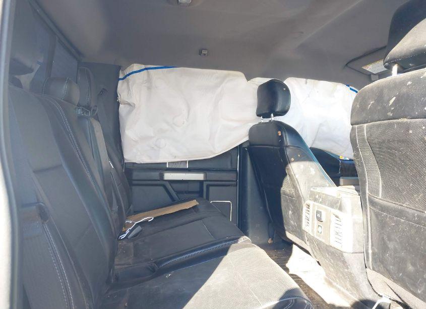 Photo 8 of 2017 Ford F-250 LARIAT (VIN 1FT7W2BT3HEB83943)