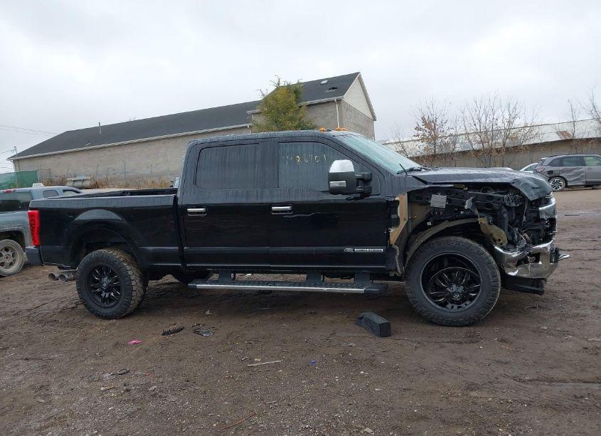 Photo 14 of 2017 Ford F-250 LARIAT (VIN 1FT7W2BT3HED32044)