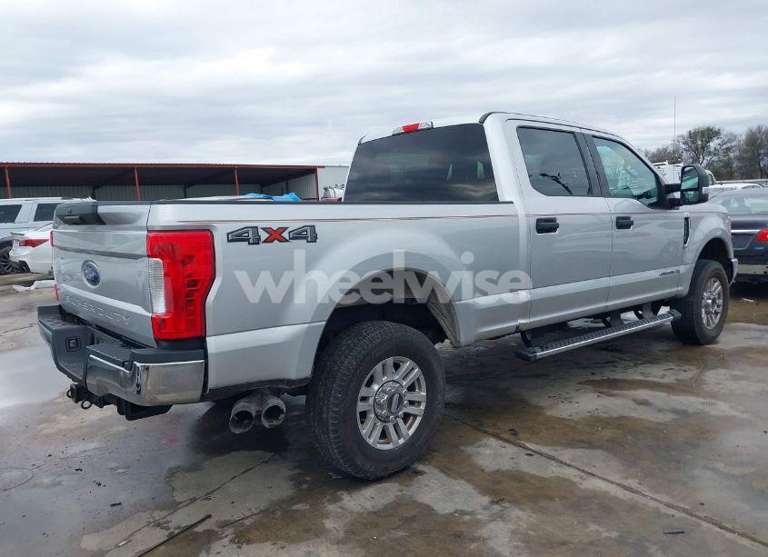 Photo 4 of 2017 Ford F-250 XLT (VIN 1FT7W2BT3HED69322)