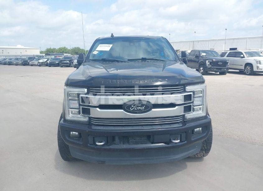 Photo 12 of 2019 Ford F-250 LIMITED (VIN 1FT7W2BT3KED45769)