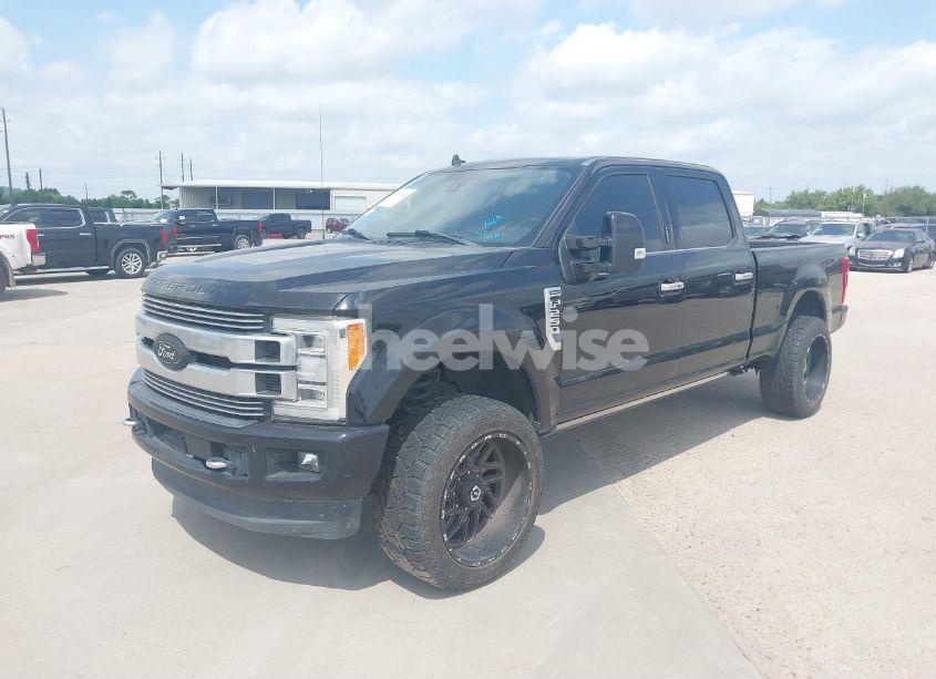 Photo 2 of 2019 Ford F-250 LIMITED (VIN 1FT7W2BT3KED45769)