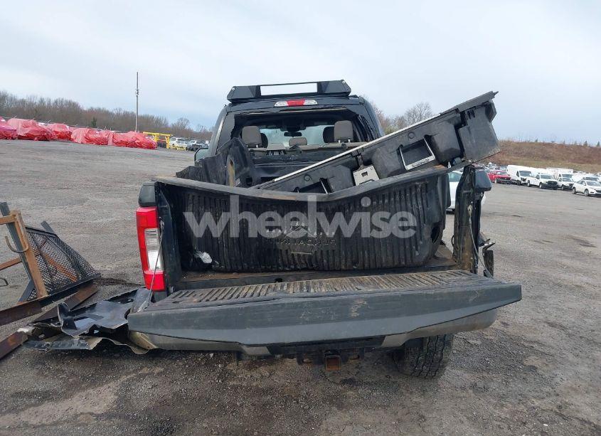 Photo 15 of 2019 Ford F-250 XLT (VIN 1FT7W2BT3KEF51447)