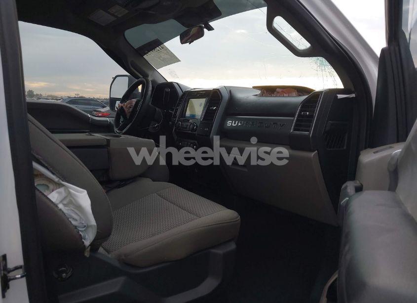 Photo 5 of 2022 Ford F-250 XLT (VIN 1FT7W2BT3NEC88977)