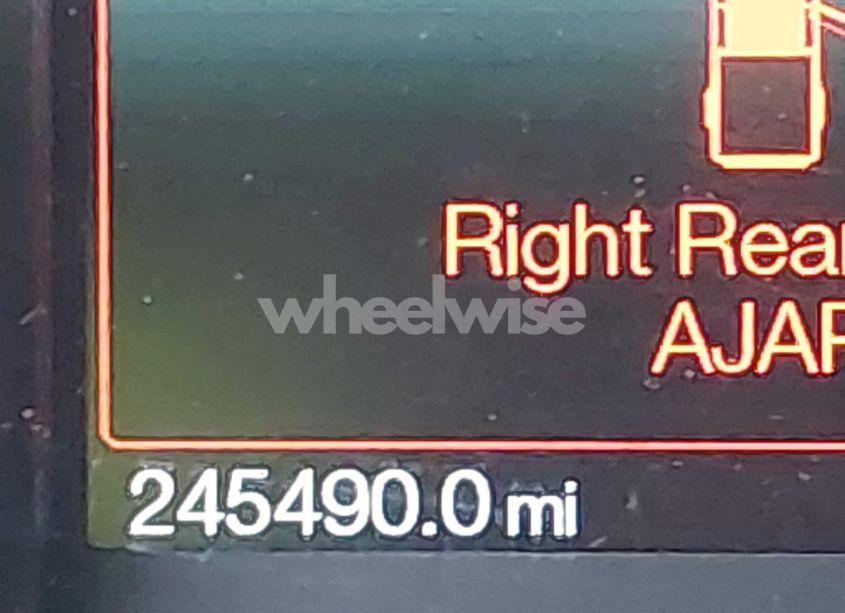 Photo 15 of 2011 Ford F-250 LARIAT (VIN 1FT7W2BT4BEB88088)