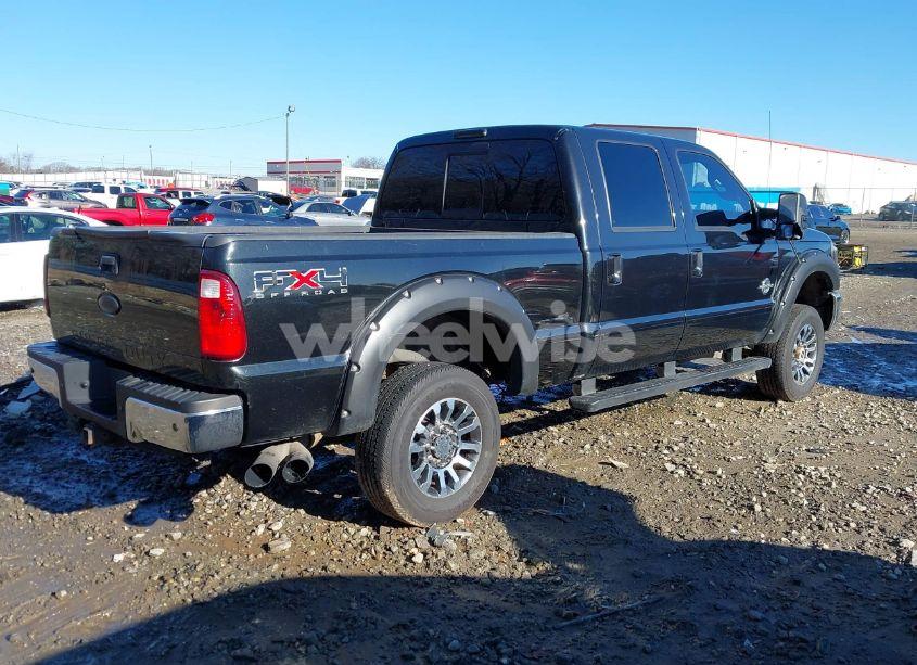 Photo 4 of 2011 Ford F-250 LARIAT (VIN 1FT7W2BT4BEC62173)