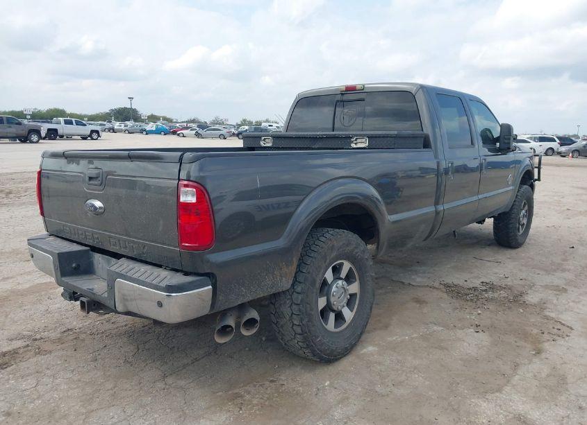Photo 4 of 2016 Ford F-250 LARIAT (VIN 1FT7W2BT4GEB13284)