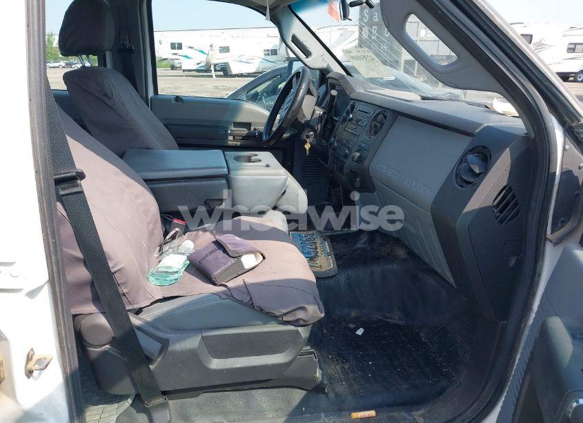 Photo 5 of 2016 Ford F-250 XL (VIN 1FT7W2BT4GEB62761)