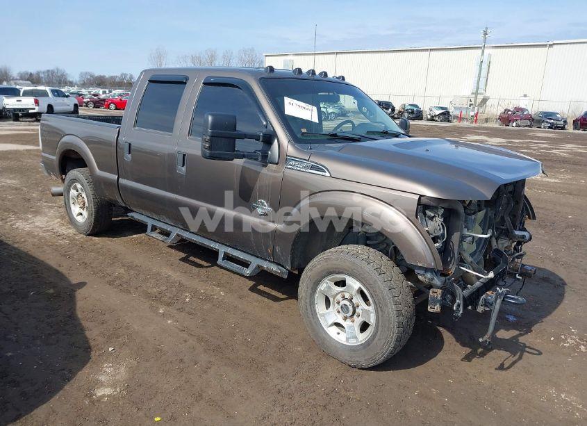 2016 Ford F-250 XLT (VIN 1FT7W2BT4GED33783) main photo