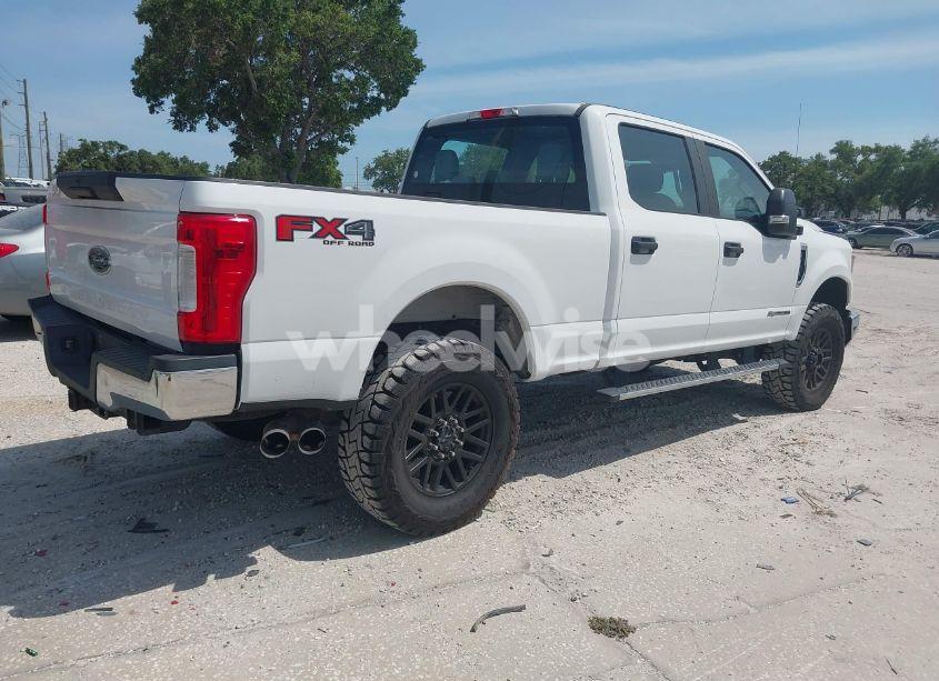 Photo 4 of 2017 Ford F-250 XL (VIN 1FT7W2BT4HEB26859)