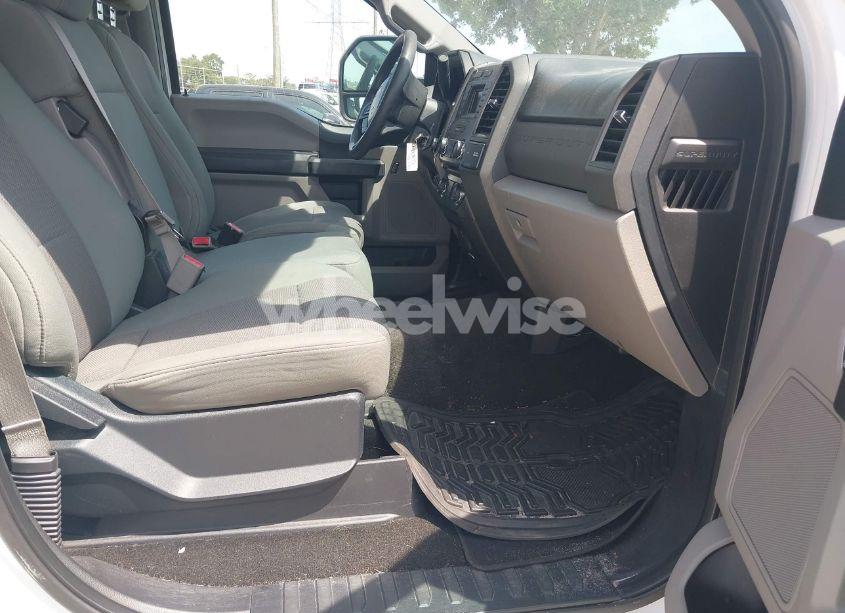 Photo 5 of 2017 Ford F-250 XL (VIN 1FT7W2BT4HEB26859)