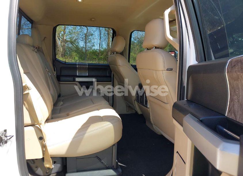 Photo 8 of 2017 Ford F-250 LARIAT (VIN 1FT7W2BT4HEB67122)