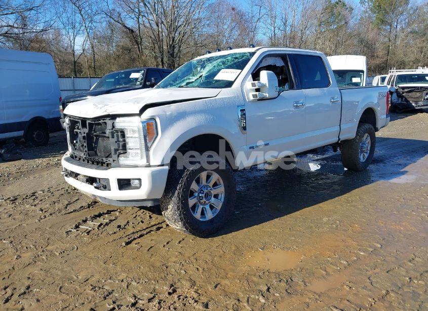 Photo 2 of 2017 Ford F-250 LARIAT (VIN 1FT7W2BT4HEE52421)