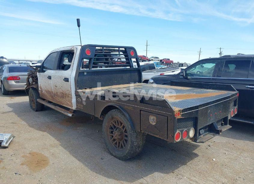 Photo 3 of 2017 Ford F-250 XL (VIN 1FT7W2BT4HEE63659)