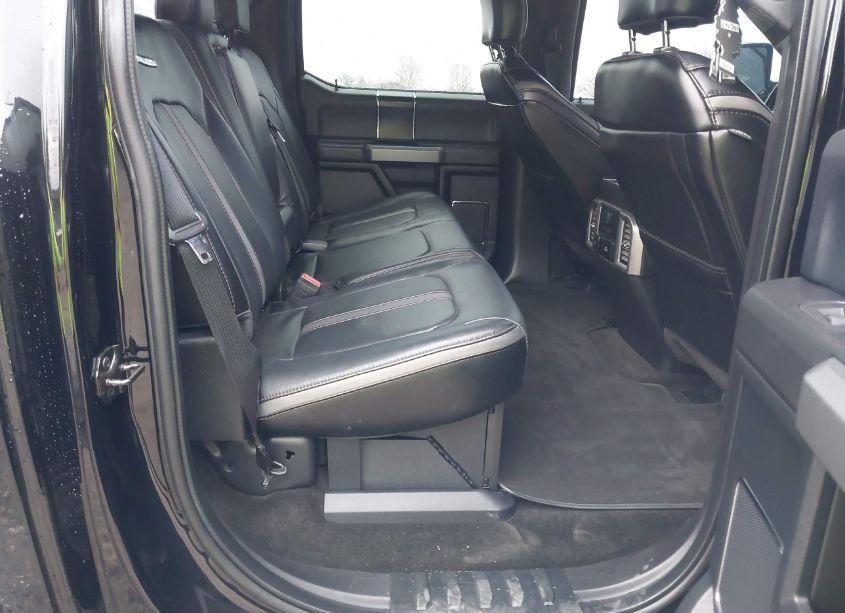 Photo 8 of 2018 Ford F-250 PLATINUM (VIN 1FT7W2BT4JEB62718)