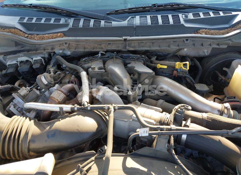 Photo 10 of 2019 Ford F-250 XLT (VIN 1FT7W2BT4KEE35979)