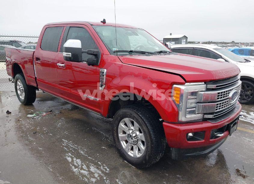 2019 Ford F-250 PLATINUM (VIN 1FT7W2BT4KEE82980) main photo
