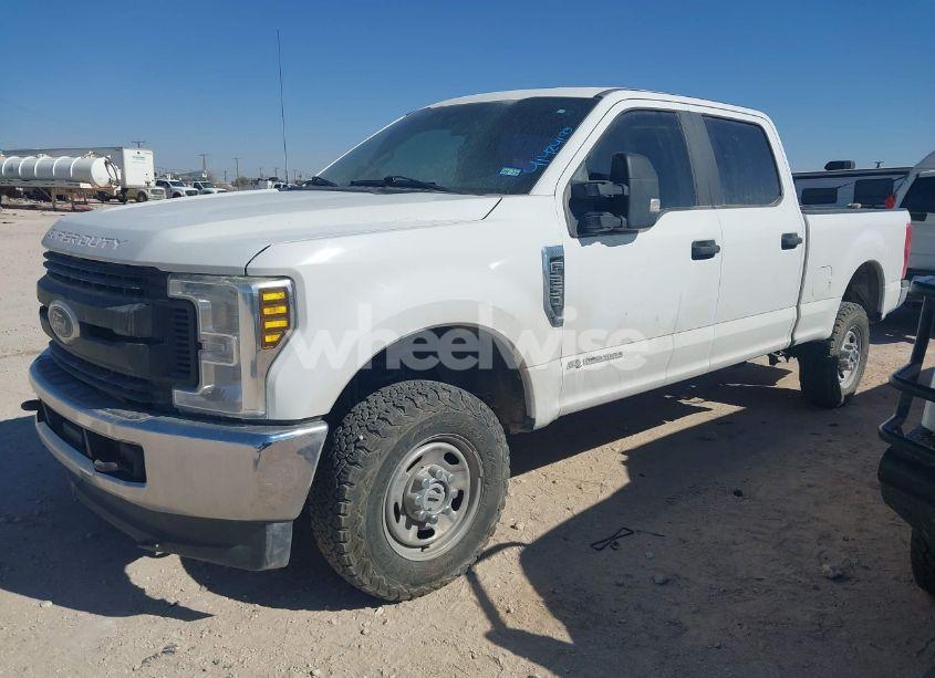 Photo 2 of 2019 Ford F-250 XL (VIN 1FT7W2BT4KEF52851)