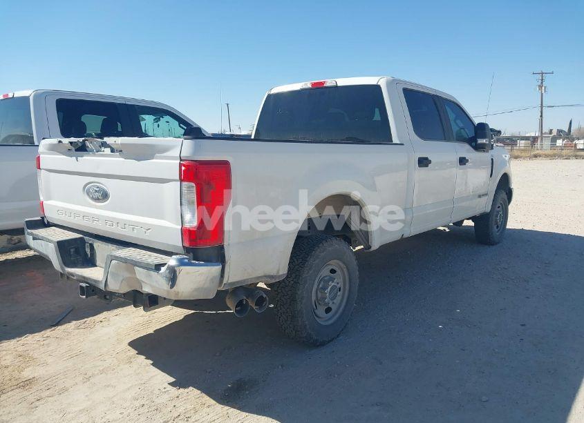 Photo 4 of 2019 Ford F-250 XL (VIN 1FT7W2BT4KEF52851)