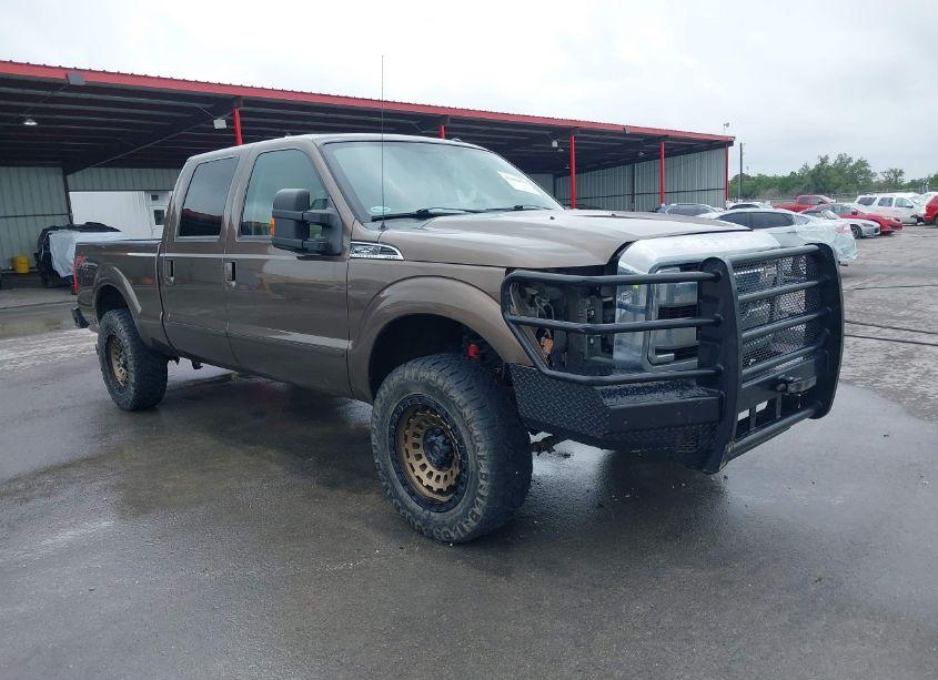 2015 Ford F-250 LARIAT (VIN 1FT7W2BT5FED52468) main photo