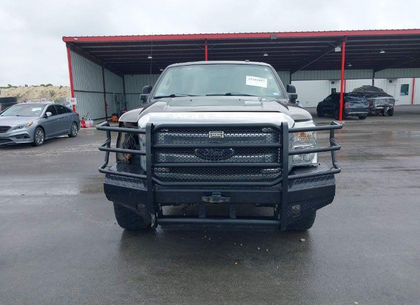 Photo 13 of 2015 Ford F-250 LARIAT (VIN 1FT7W2BT5FED52468)
